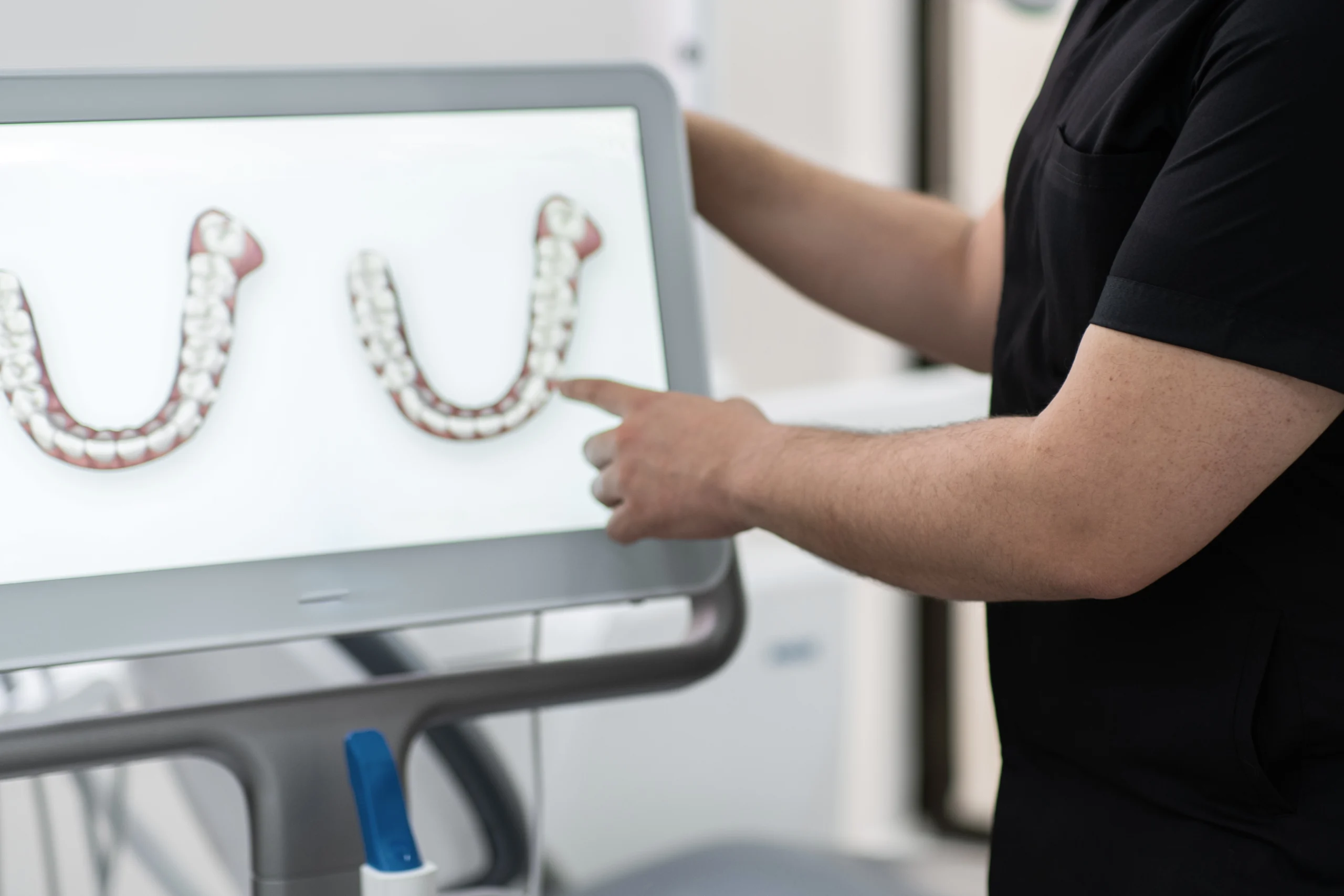 Book Invisalign in Harrow at North Harrow Dental